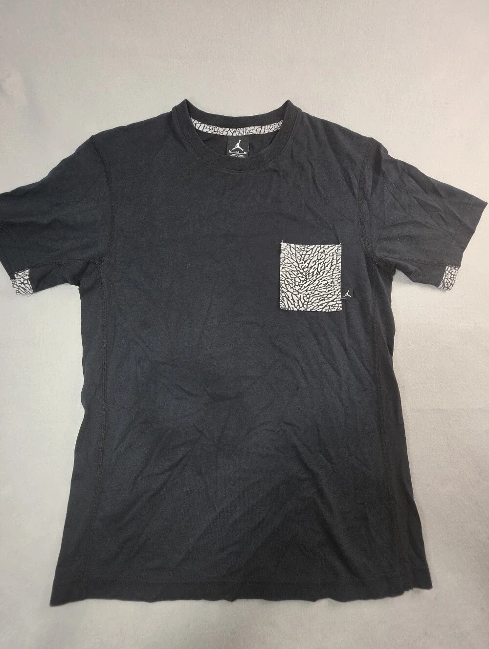 Jordan Men's Black Pocket Tee with Contrast Pattern